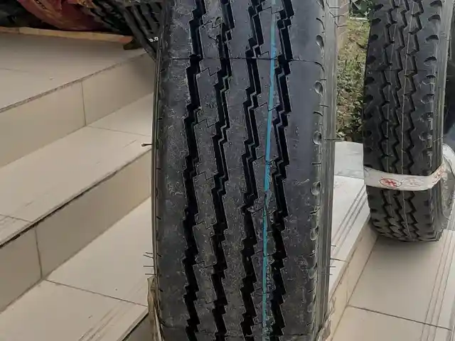 Шины 9.00 R20 Ovation, Душанбе