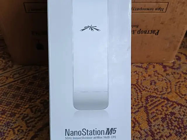 Беспроводная точка доступа Ubiquiti NanoStation M5, Душанбе