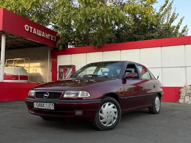Opel Astra F