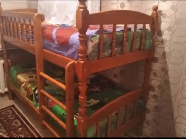 Двухъярусная кровать, Душанбе