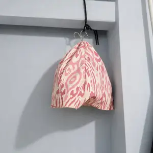 Бедона, Турсунзаде
