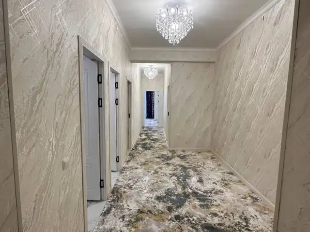 3-комн. квартира, 4 этаж, 76 м², 33 мкр, Душанбе