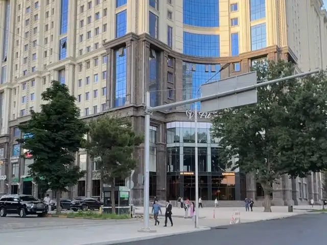 3-комн. квартира, 14 этаж, 127 м², Исмоили Сомони, Шохпалас, Парламент, Душанбе