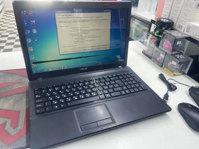 Ноутбук Asus i3/6Gb/SSD256GB/15.6, Хуҷанд
