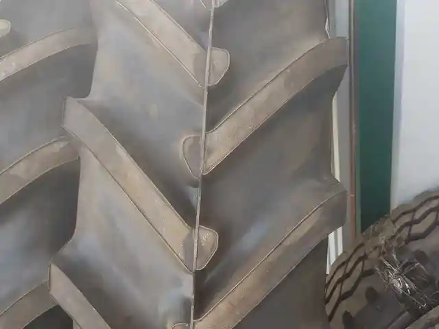 Шины на трактор 15.5, Душанбе