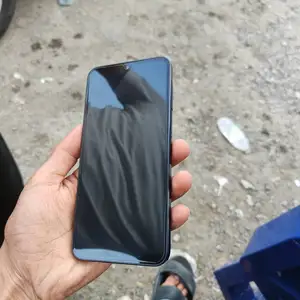 Samsung galaxy A17, Яван