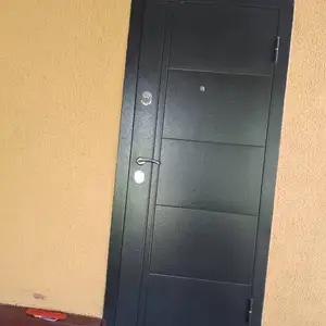 Входная дверь, Душанбе