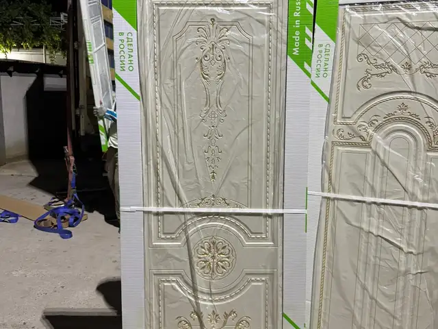 Дверь, Душанбе