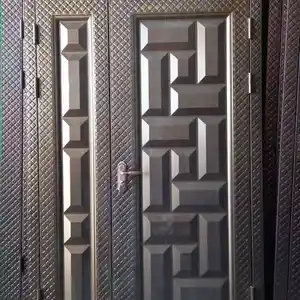 Железная дверь, Душанбе