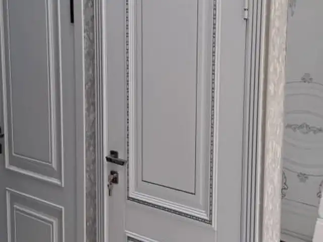 Дверь, Душанбе