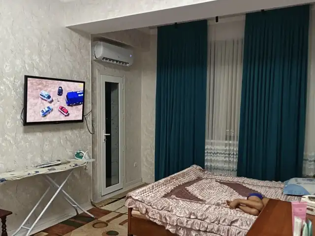 2-комн. квартира, 2 этаж, 65м², и сомони, Душанбе