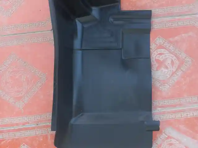Крышка компьютера двигателя w124, Худжанд