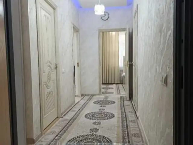 2-комн. квартира, 1 этаж, 58м², Автовокзал пушти чойхонай Саёх, Душанбе