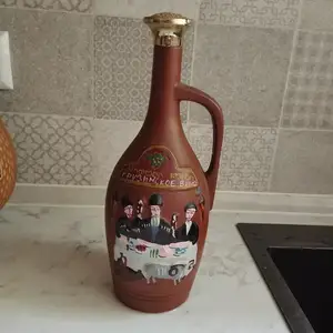 Кувшин, Душанбе