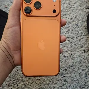 Apple iPhone 17 Pro Max, 256 gb, Cosmic Orange Дубликат, Душанбе