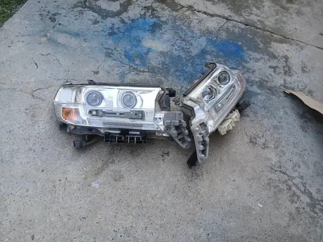 Фара на Toyota, Душанбе