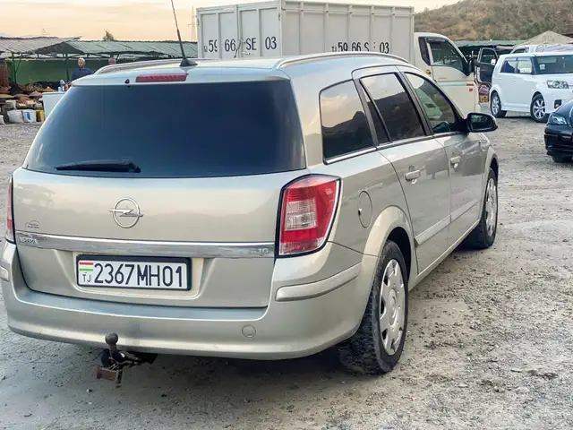 Opel Astra H