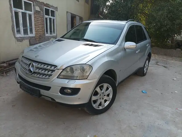 Mercedes-Benz ML class
