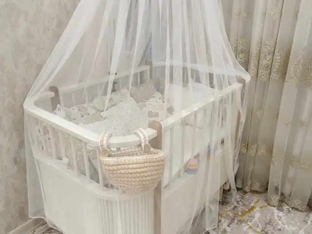 Колыбель со шкафом, Душанбе