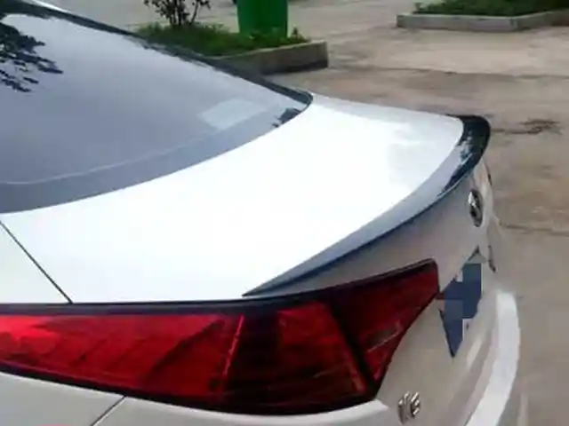 Спойлер Kia K5 2010- 2012, Душанбе
