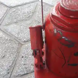 Домкрат, Душанбе