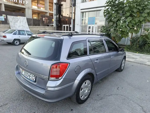 Opel Astra H