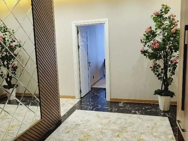 2-комн. квартира, 4 этаж, 110м², И Сомони, Душанбе