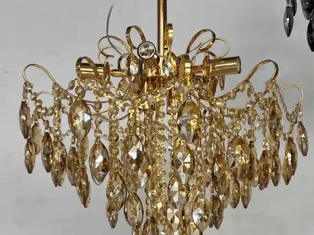 Люстра, Душанбе