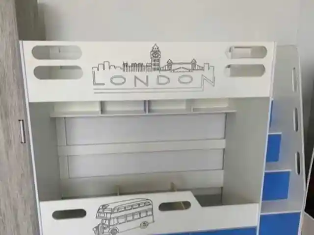 Двухъярусная кровать, Душанбе