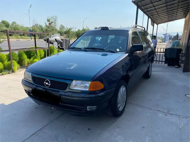 Opel Astra F