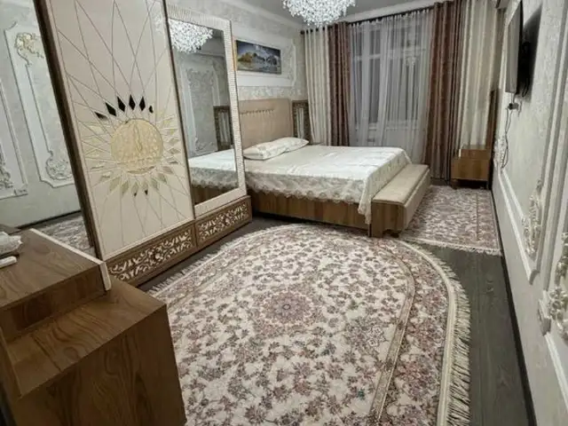 2-комн. квартира, 11 этаж, 90м², Селхоз инстут, Душанбе