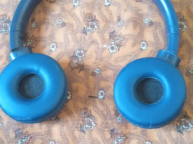Наушники JBL, Душанбе