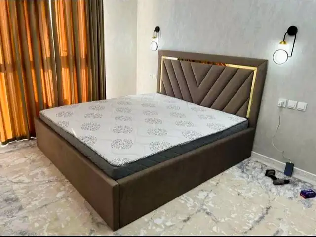 Кровать двуспальная, Душанбе