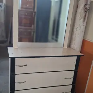 Трюмо, Душанбе