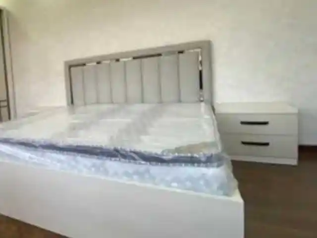 Кровать двуспальная, Душанбе