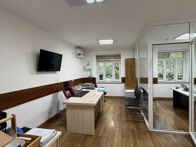 Помещение под офис, 156м², и. Сомони, Душанбе