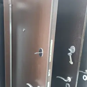 Дверь, Душанбе