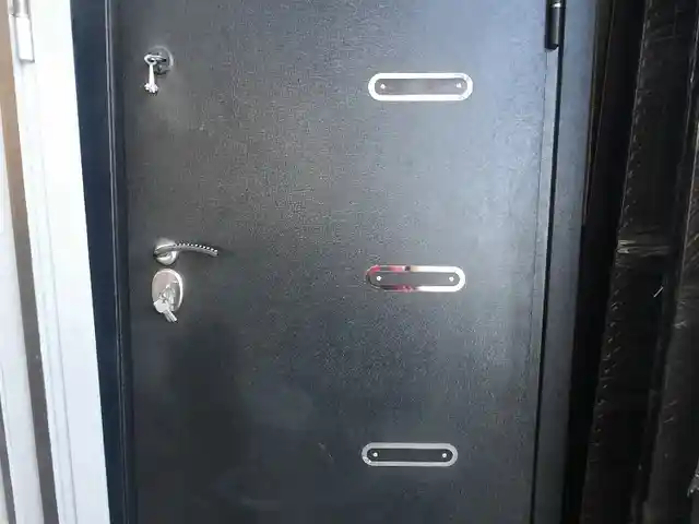 Железная дверь, Душанбе