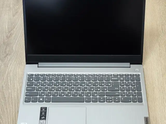 Ноутбук Lenovo Core i3-10Gen 8/256Gb, Душанбе