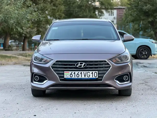 Hyundai Solaris