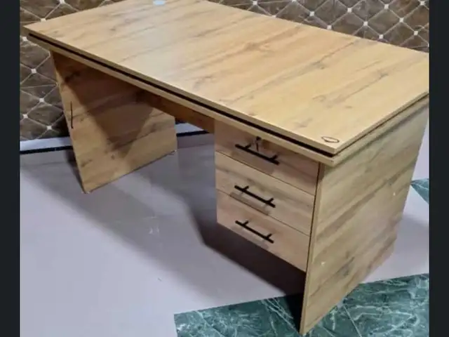 Стол для офиса, Душанбе