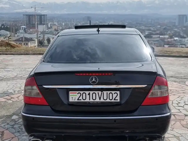 Mercedes-Benz E class