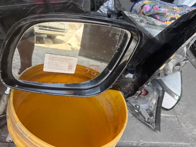 Задние боковинки от Кia, Худжанд