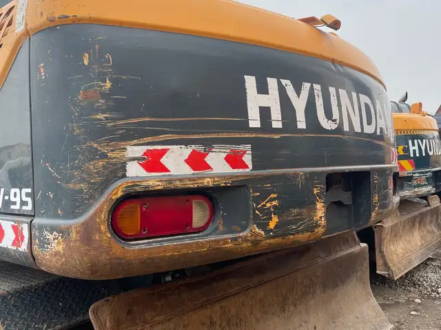 Экскаватор Hyundai 210w 9-s, 2014, Душанбе - 6