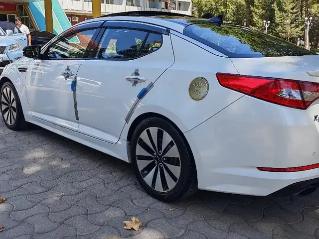 Kia K5, 2011, Турсунзода - 6
