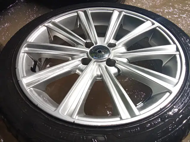 Диски с покрышками R16, Вахдат