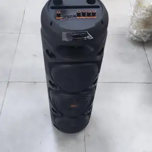Колонка с микрофоном, Душанбе