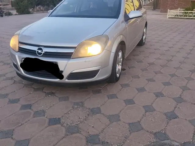 Opel Astra H