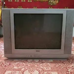 Телевизор на запчасти, Душанбе