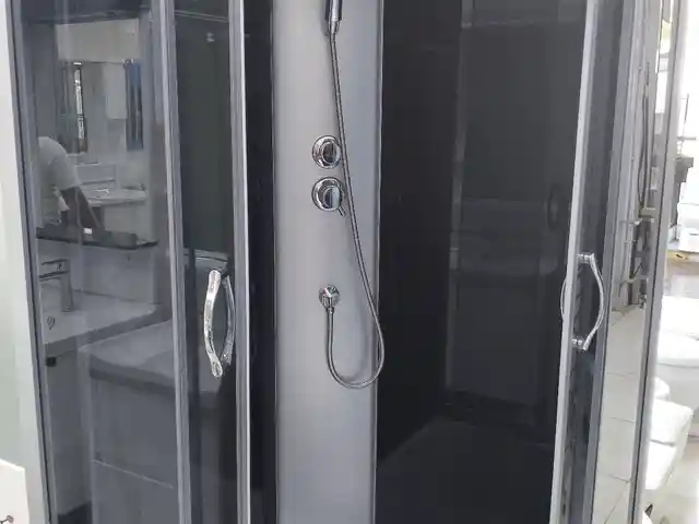 Душевая кабина, Душанбе